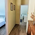 Seaside Serenity Апартаменты *